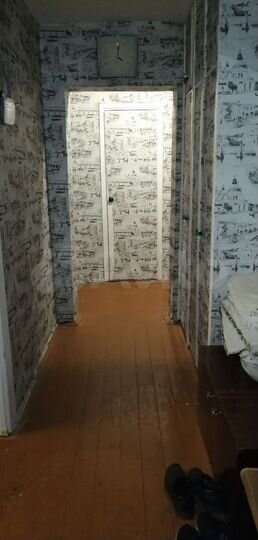 4-к. квартира, 79 м², 1/9 эт.