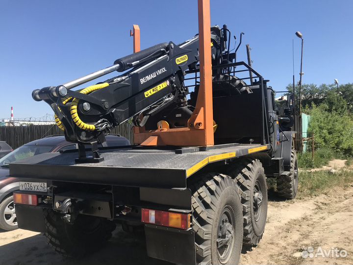 Урал 5557 с КМУ, 2013