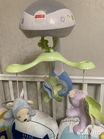 Мобиль на кроватку fisher price
