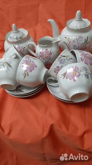 Сервиз чайный. фарфор. дулево 94 год