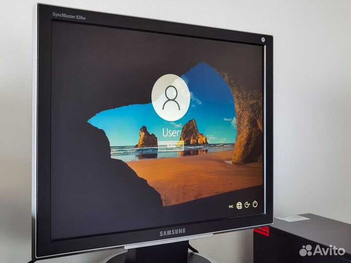 Монитор Samsung SyncMaster 930BF диагональ 19