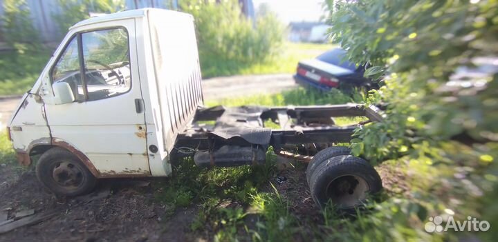 В разборе Ford Transit 1989г 2.5D