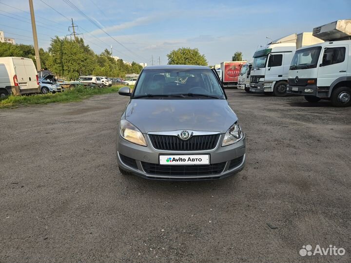 Skoda Fabia 1.2 МТ, 2010, битый, 190 000 км