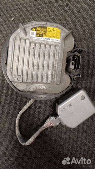 Блок розжига ксенона Тойота Камри