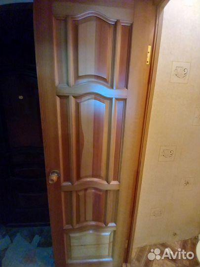 Двери межкомнатные деревянные бу