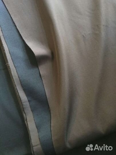 Ткань плащовка плотная