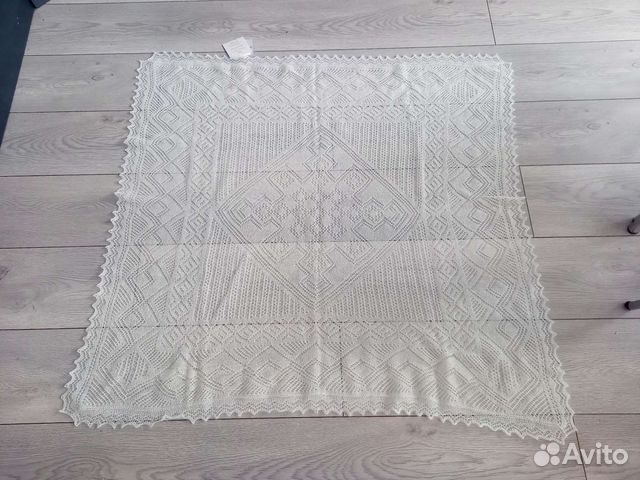 Новый Оренбургский пуховый платок