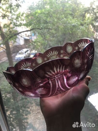 Вазочка - ладья марганцевый хрусталь