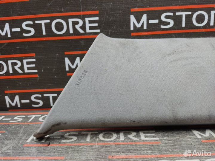 Обшивка стойки задняя правая Bmw X5 E53 M54B30