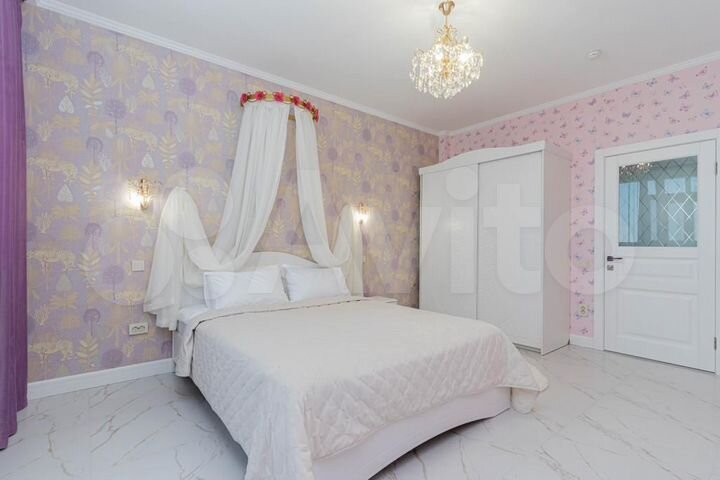 2-к. квартира, 63 м², 9/9 эт.