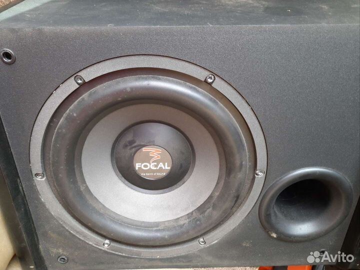Сабвуфер Facal