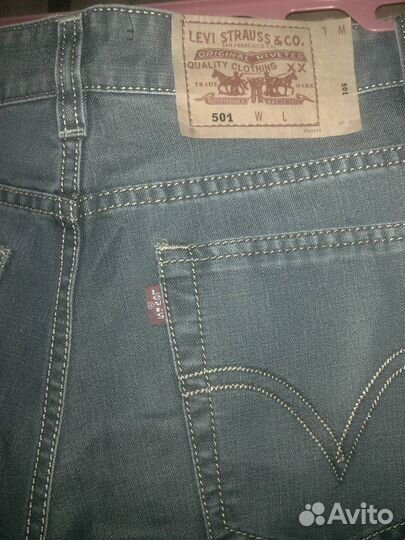 Джинсы levis