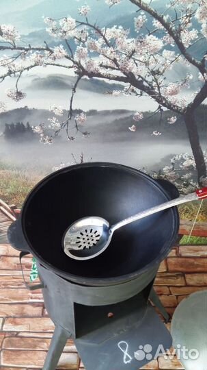 Казан чугунный узбекский