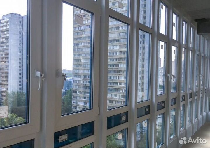 Остекление балконов и лоджий под ключ W9300