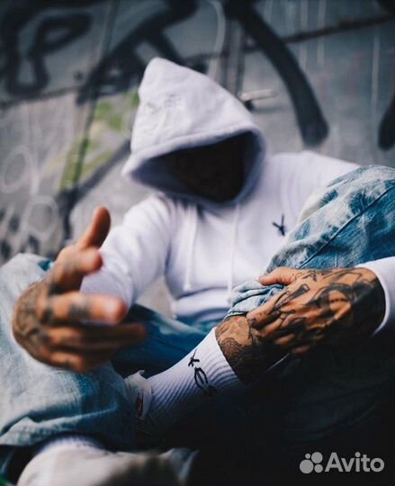 Разнорабочим/ Подсобником/ Грузчиком/ Помощником