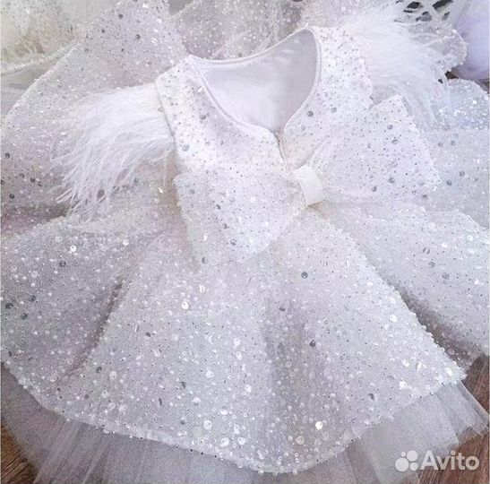 Платье для девочки новое