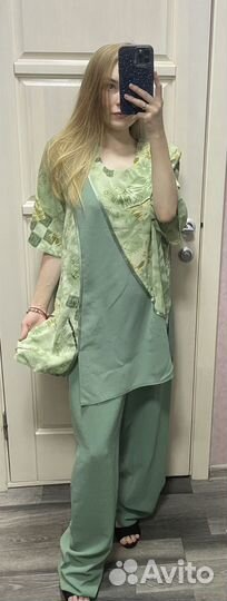Новый женский костюм 56