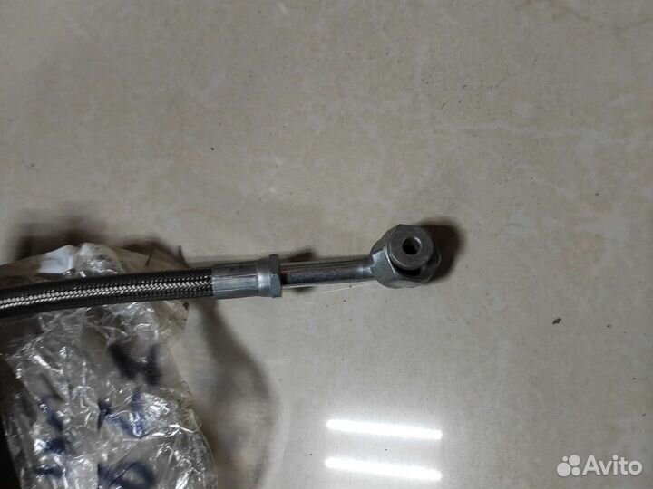 Трубка Шланг подачи масла к турбине 4ISBe