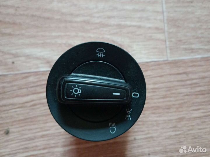 Блок управления светом шкода рапид