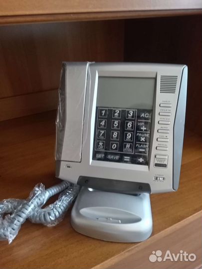 Lcd телефон с сенсорной панелью