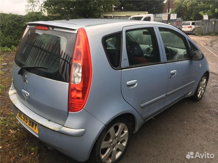 Разбор на запчасти Mitsubishi Colt