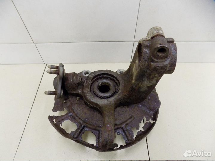 Кулак поворотный передний правый Polo (Sed RUS) 20