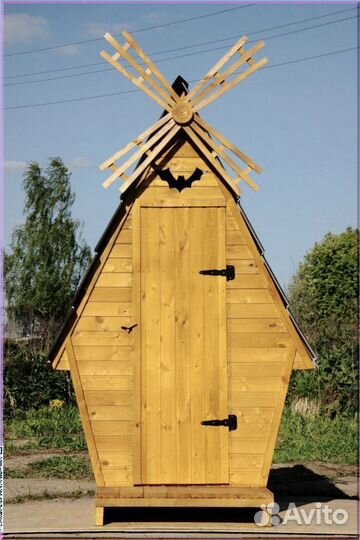 Дачный туалет деревянный KUU