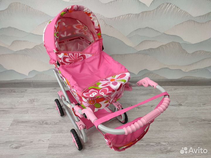 Коляска для кукол, стульчик для кормления