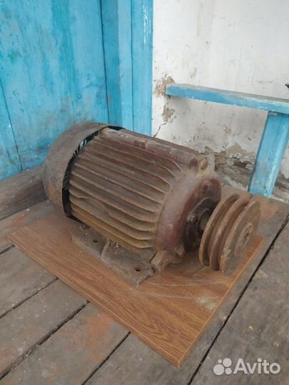 Электродвигатель бу 380В