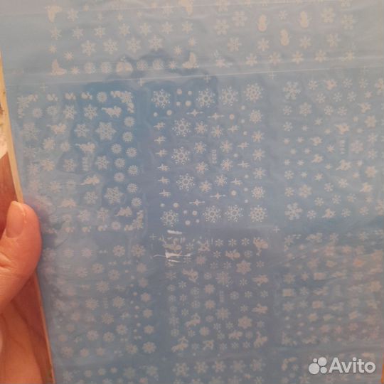 Коробка слайдеров для маникюра. Очень много