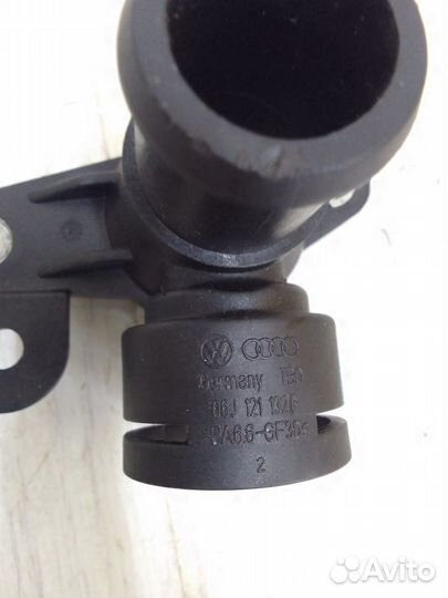 Фланец крышка термостата Volkswagen polo 5