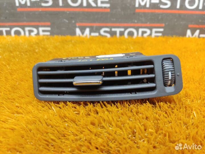 Дефлектор воздушный левый Mercedes-Benz S-Class