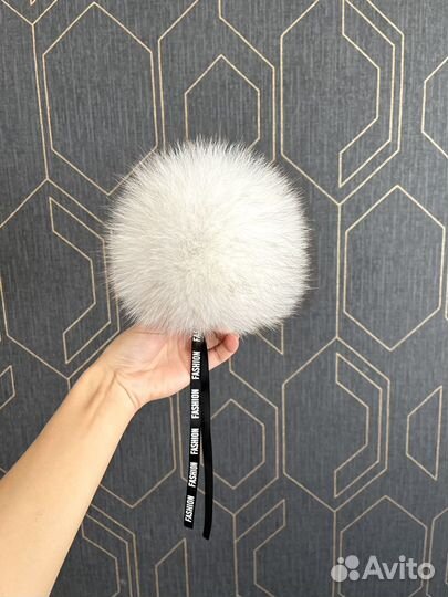 Помпон меховой