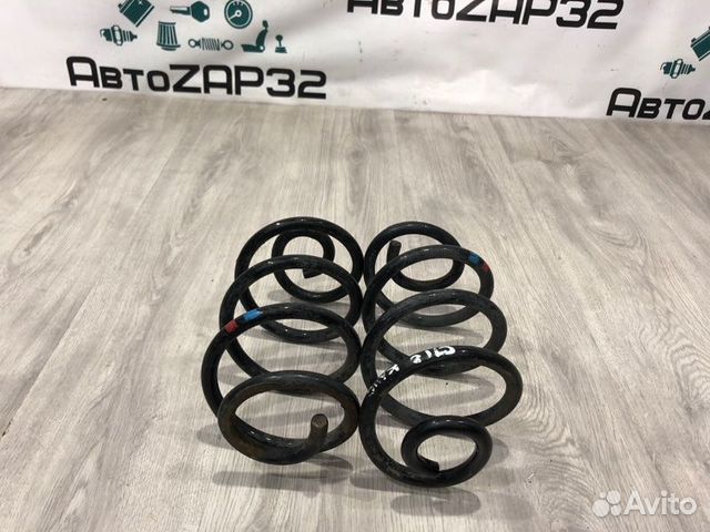 Пружина задняя Renault Clio 2001 2002 2003 2004