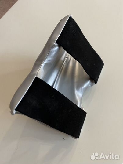 Подлокотник подушка для маникюра