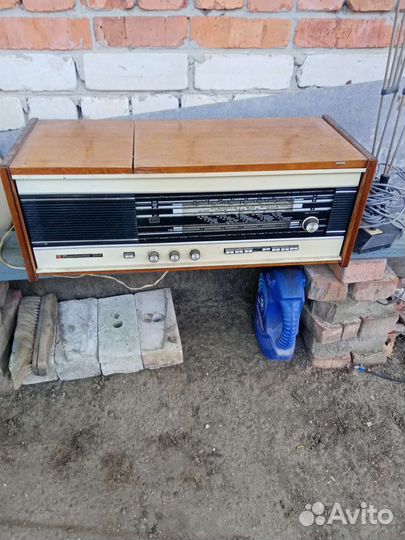 Радиола Контата 204