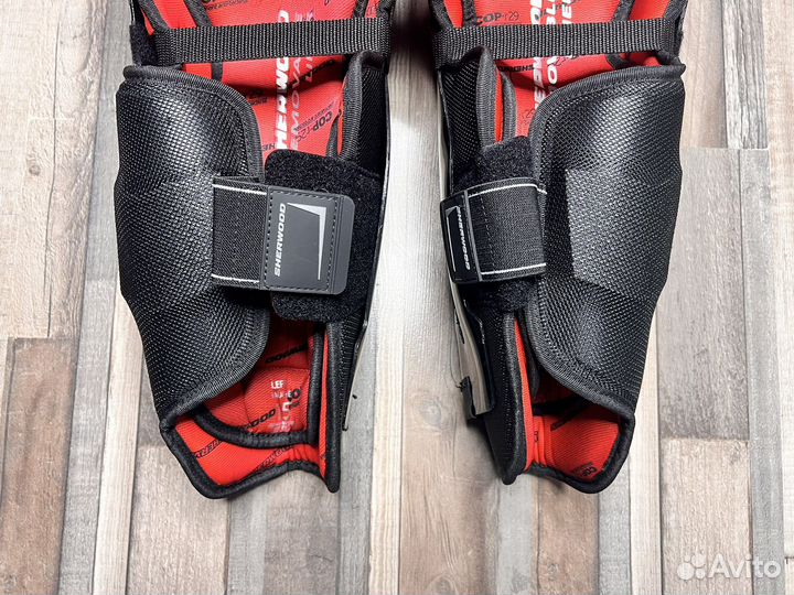 Хоккейные щитки sherwood M70 SR/15