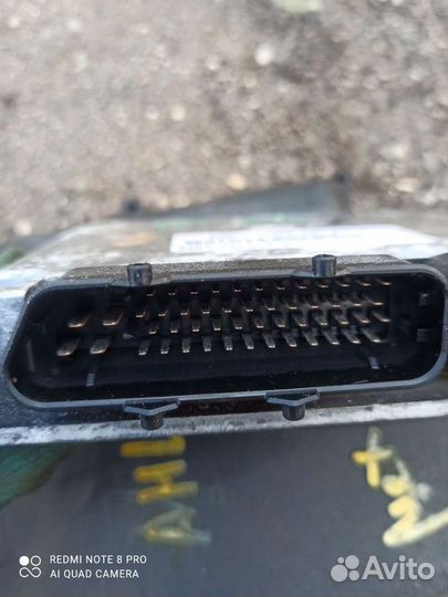 Пассат В5 1.6i 8v (AHL) Эбу (3B0 907 557D)