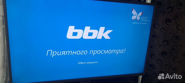 Телевизор smart tv 42 BBK