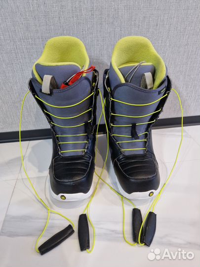 Сноубордические ботинки Burton moto