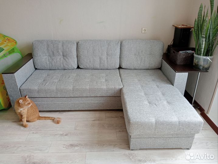 Угловой диван