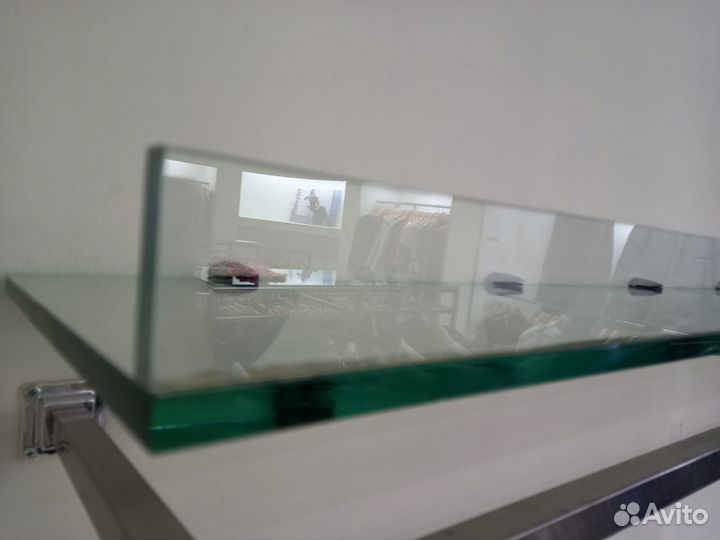 Полка навесная стекло толщ 1см