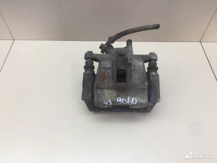 Суппорт задний правый Land Rover Discovery 3 2004