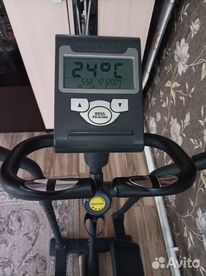 Эллиптический тренажер torneo