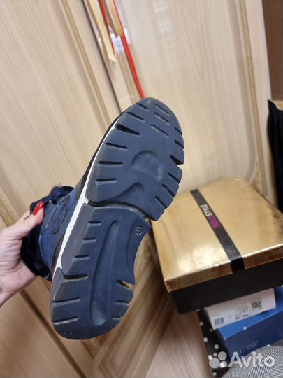 Кроссовки зимние женские 37 Италия