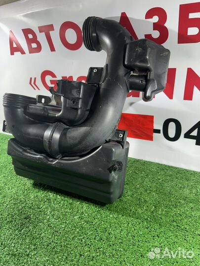 Резонатор воздушного фильтра Hyundai Elantra MD