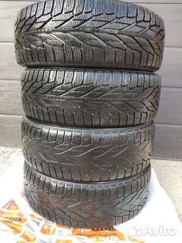 Nokian Tyres Hakkapeliitta R2 215/60 R17