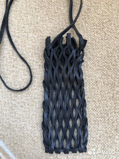 Кожаный чехол для телефона на шею