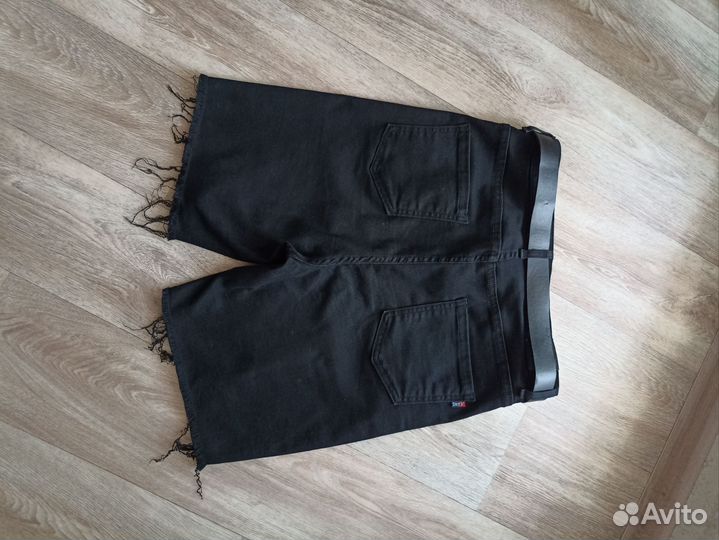 Шорты-бермуды, резинки