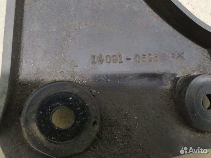 Крепление Кавасаки Вулкан 900